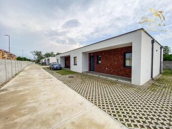 SKVELÁ CENA - RD v súkromnej ulici v Mostovej - 1