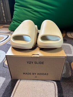 Yeezy Slide Bone EU46