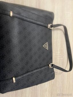 Guess cierna luxusna kabelka