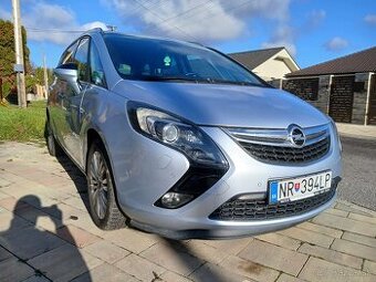 Opel Zafira Tourer 1.6 T benzin 2015