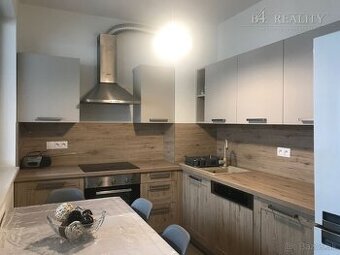 Na prenájom: 3 izbový byt s terasou, novostavba + parkovacie