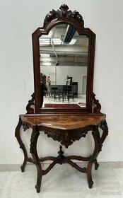 starožitná drevená konzola so zrkadlom