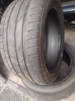 Predám dve letné pneu Bridgestone 275/40R18