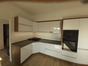 1-izbový byt s pekným výhľadom na Fončorde