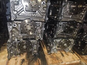 HLAVY 3,0 TDI AUDI Q7 4M CRT - CZZ - CZV