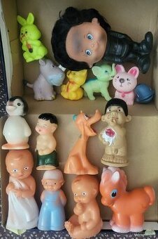 Retro piskacie figúrky gumené - staré hračky