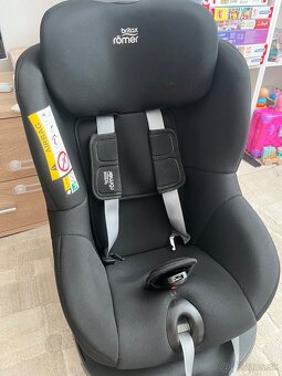 Britax Romer Dualfix m-i size