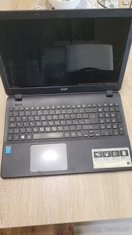 Predám na diely Acer Aspire E 15 s nabíjačkou