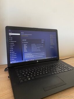 HP Notebook 8GB RAM 17” - 1