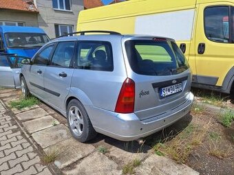 Predám Ford FOCUS 1.8 TDDi