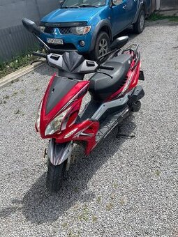 Skúter 125