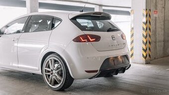 Seat leon cupra r