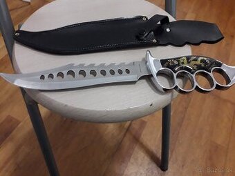 Predam krasnu dyku a boxerom