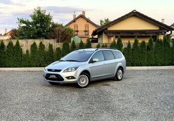 FORD FOCUS KOMBI 1.8 16V DURATEC TITANIUM SR