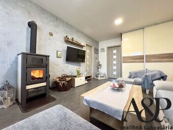 3 IZB. BYT S LOGGIOU,GARÁŽOU A ZÁHRADOU, 68M2, KOŠARISKÁ, ok