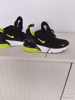 Nike air max 270