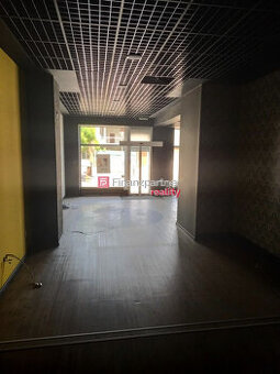 F016-25-KATA  Exkluzívny priestor na prenájom v srdci Štúrov