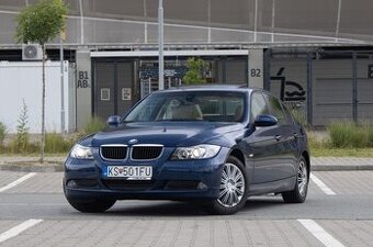 BMW 318i (E90) z roku 2005