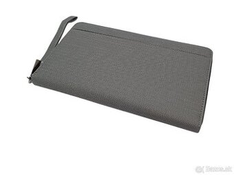 Mapa (prirucna taska) na dokumenty s powerbankou