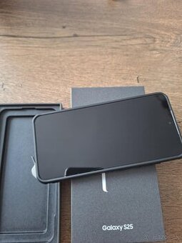 Vymením predám Samsung s25 12/256gb