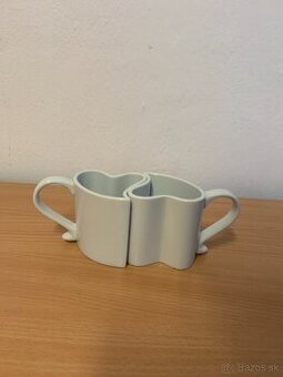 Hrnčeky srdcia pre zamilovaných Valentín