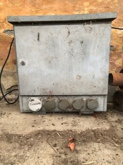 Stavebný rozvádzač