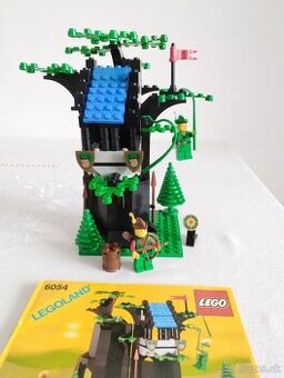 LEGO Castle 6054 Forestmen's Hideout