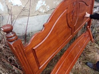 Manželská posteľ vintage