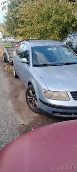 B5 Passat 1.9 PDTdi sedan.