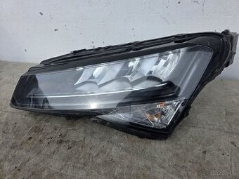 Superb 3 III LIFT 2019- ľavé predné svetlo