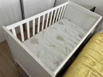 Detská postieľka, biela, 60x120 cm + matrac do postieľky