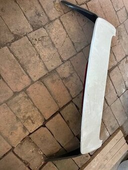 Zadný spojler kufrovych dvery Hyundai kona rok 2018