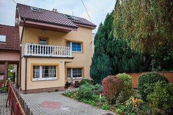 Predám 7 izbový rodinný dom