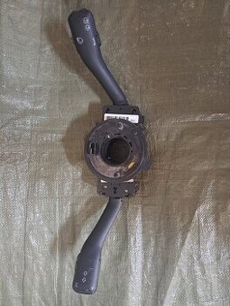 modul pod volant s prepinac stieracov,spinac smerovych  svet