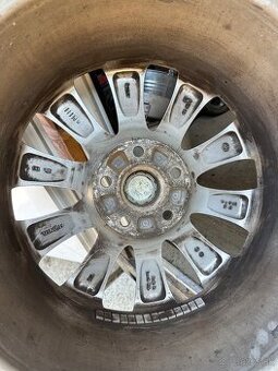 Disky škoda Superb 2 225/45 r17