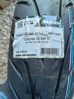 Mitas 130 80 15 pneu na moto