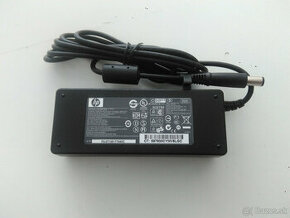 Adaptér HP 384020-002 (90W)