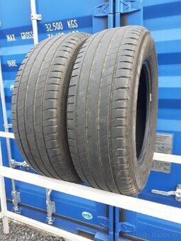 2023, 235/65R17 Letné pneu Michelin