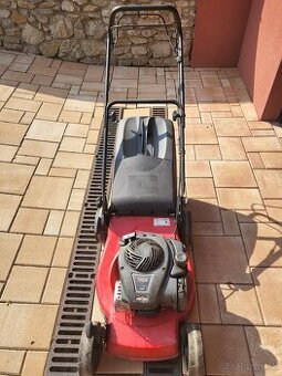 Predám benzínovú kosačku s pojazdom NT 484