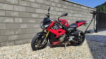 BMW S1000R
