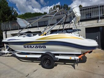Motorový čln SEA DOO 210 Challenger