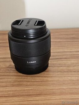 Panasonic 25mm f/1.7
