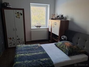 Detská izba s posteľou