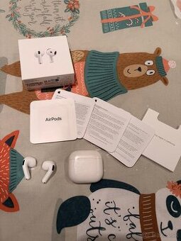 AirPods 4