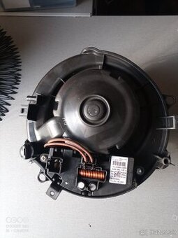 Ventilátor kúrenia Octavia 3