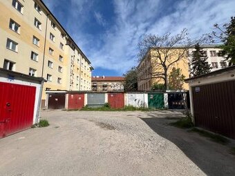 Košice-Staré Mesto - Letná, murovaná radová garáž. Lukratívn