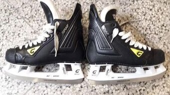 Profesionální model Graf Supra 709 Extra Stiff