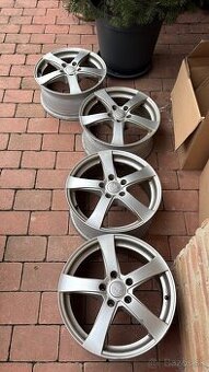 Alu disky R17 5x114,3