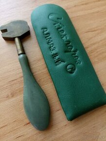 Predám rezačku na sklo /diamantový/50-60 rokov Rusko