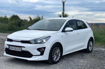 Kia Rio 1.2i 18 500km v záruke